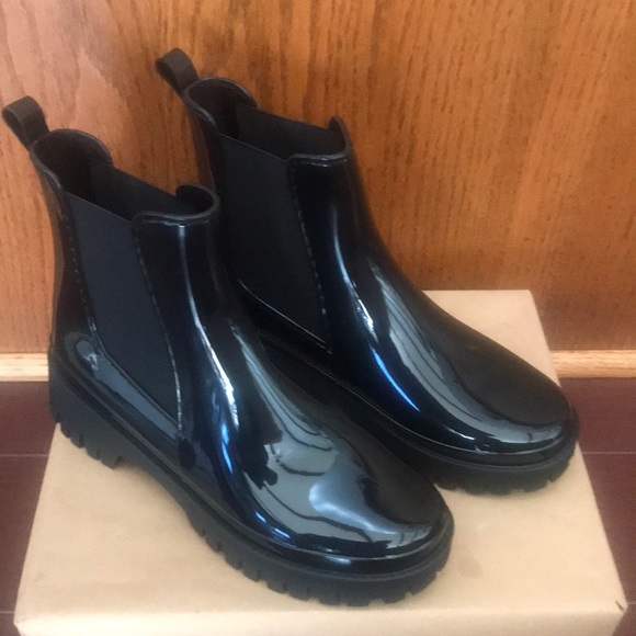 “NEW ARRIVALS” New-product women’s stylish waterproof non-slip rain boots #457 - Picture 1 of 11